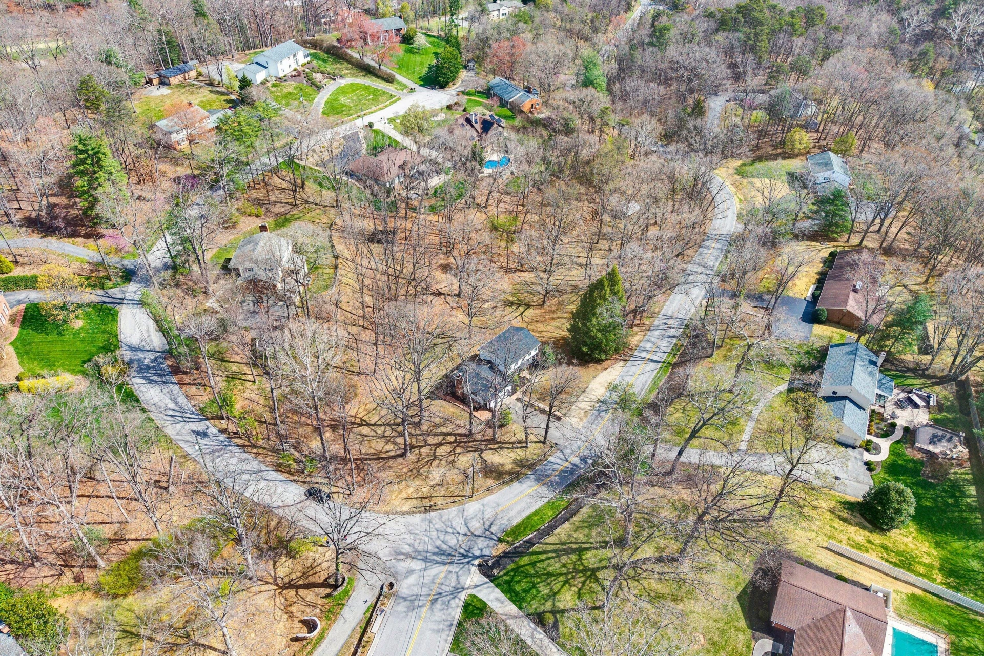 2825 Fairway Forest DR - Photo 42