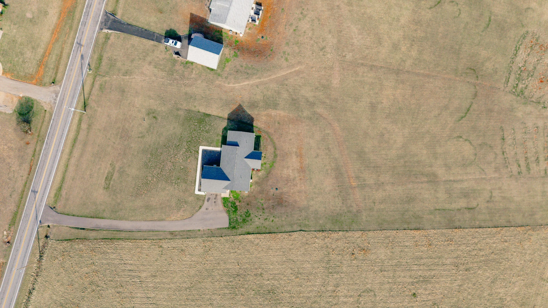 3546 Edwardsville RD - Photo 26