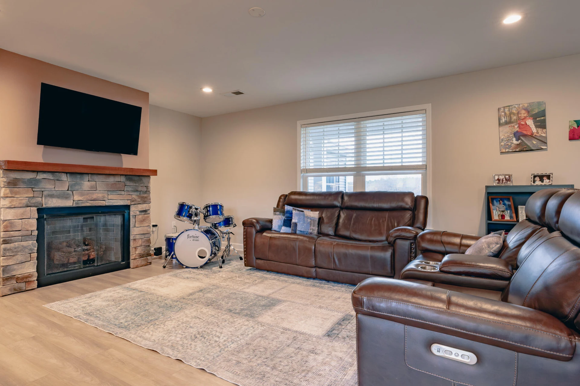 3546 Edwardsville RD - Photo 3