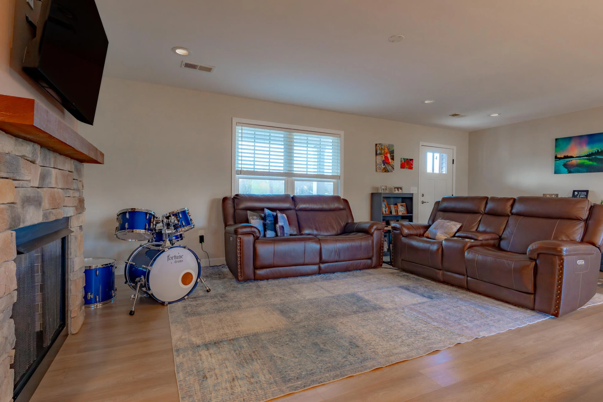 3546 Edwardsville RD - Photo 4
