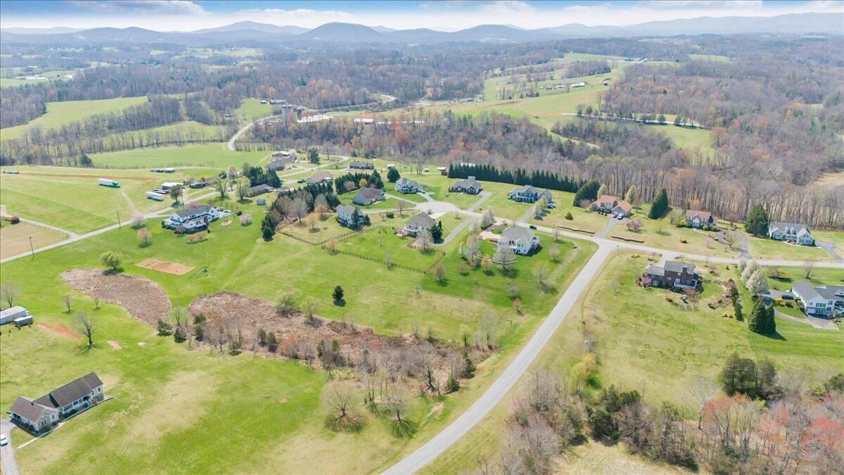 175 Hay Field DR - Photo 108