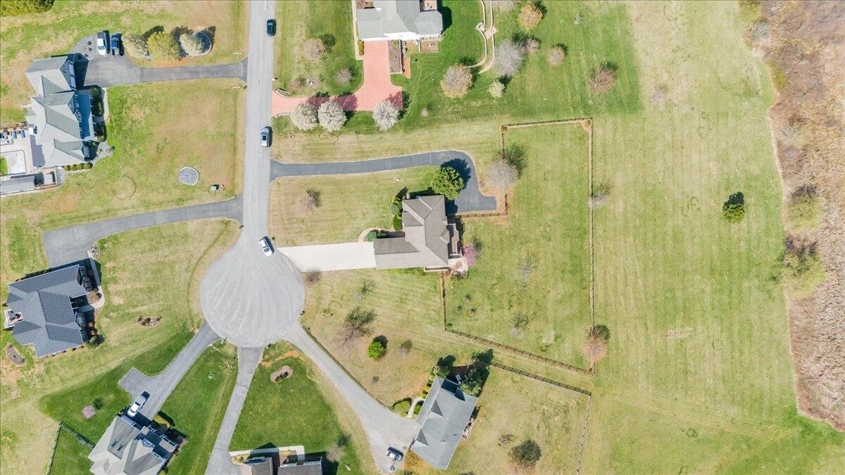 175 Hay Field DR - Photo 94