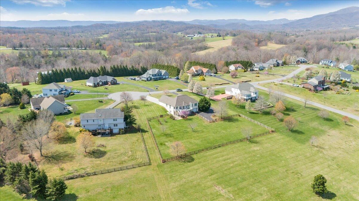 175 Hay Field DR - Photo 97