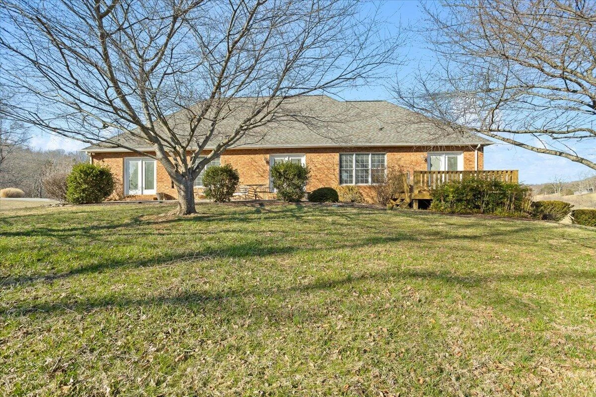360 Maple Ridge LN - Photo 15