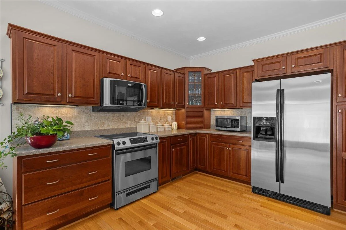 360 Maple Ridge LN - Photo 16
