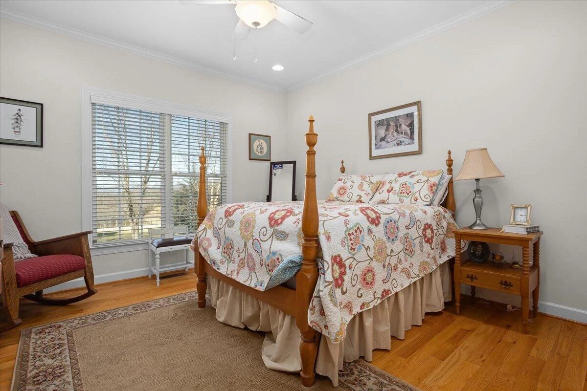 360 Maple Ridge LN - Photo 27