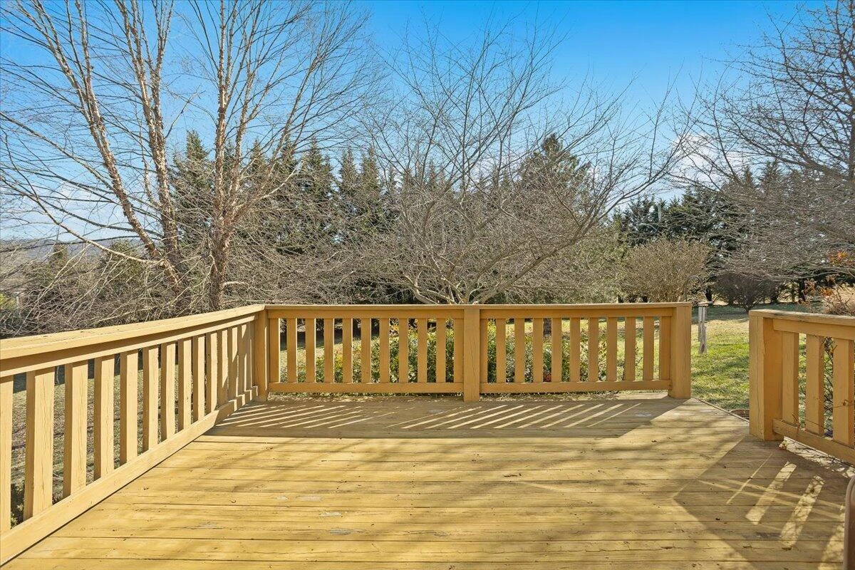 360 Maple Ridge LN - Photo 36