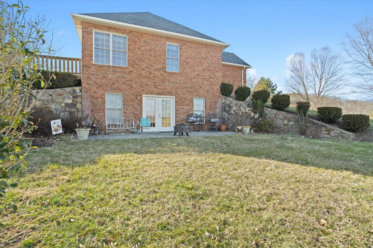 360 Maple Ridge LN - Photo 39