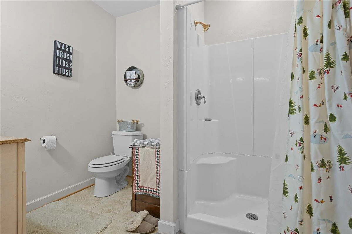 360 Maple Ridge LN - Photo 40
