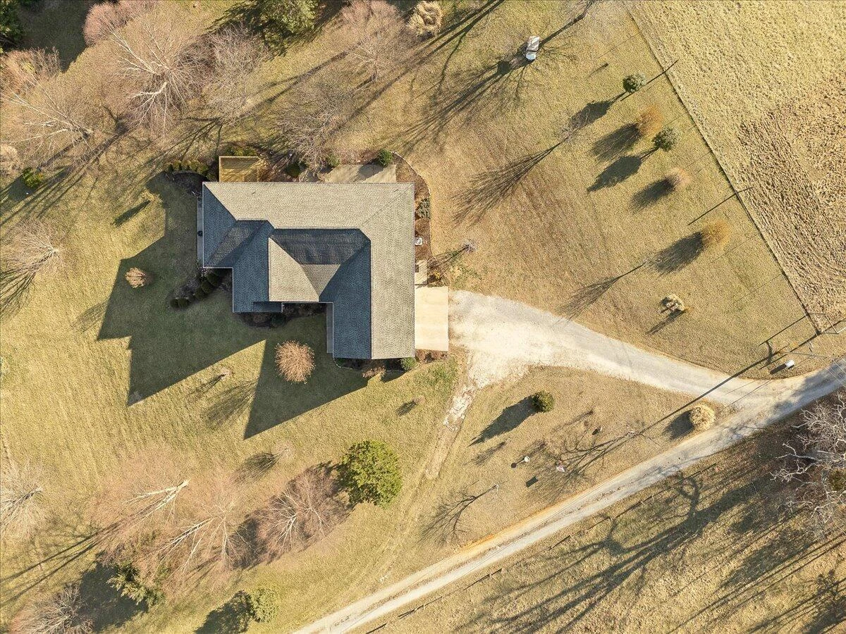 360 Maple Ridge LN - Photo 45