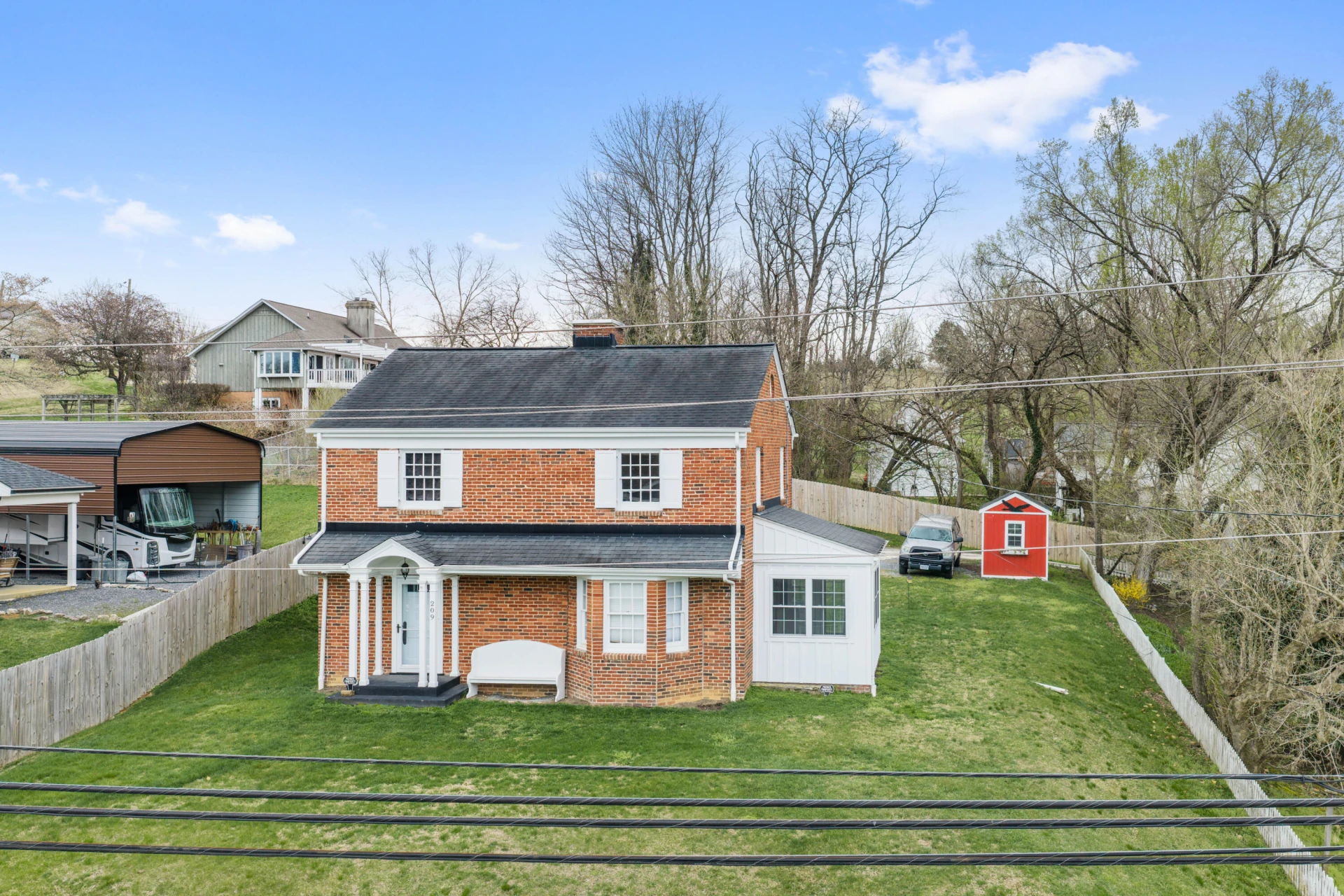209 E Main ST - Photo 2