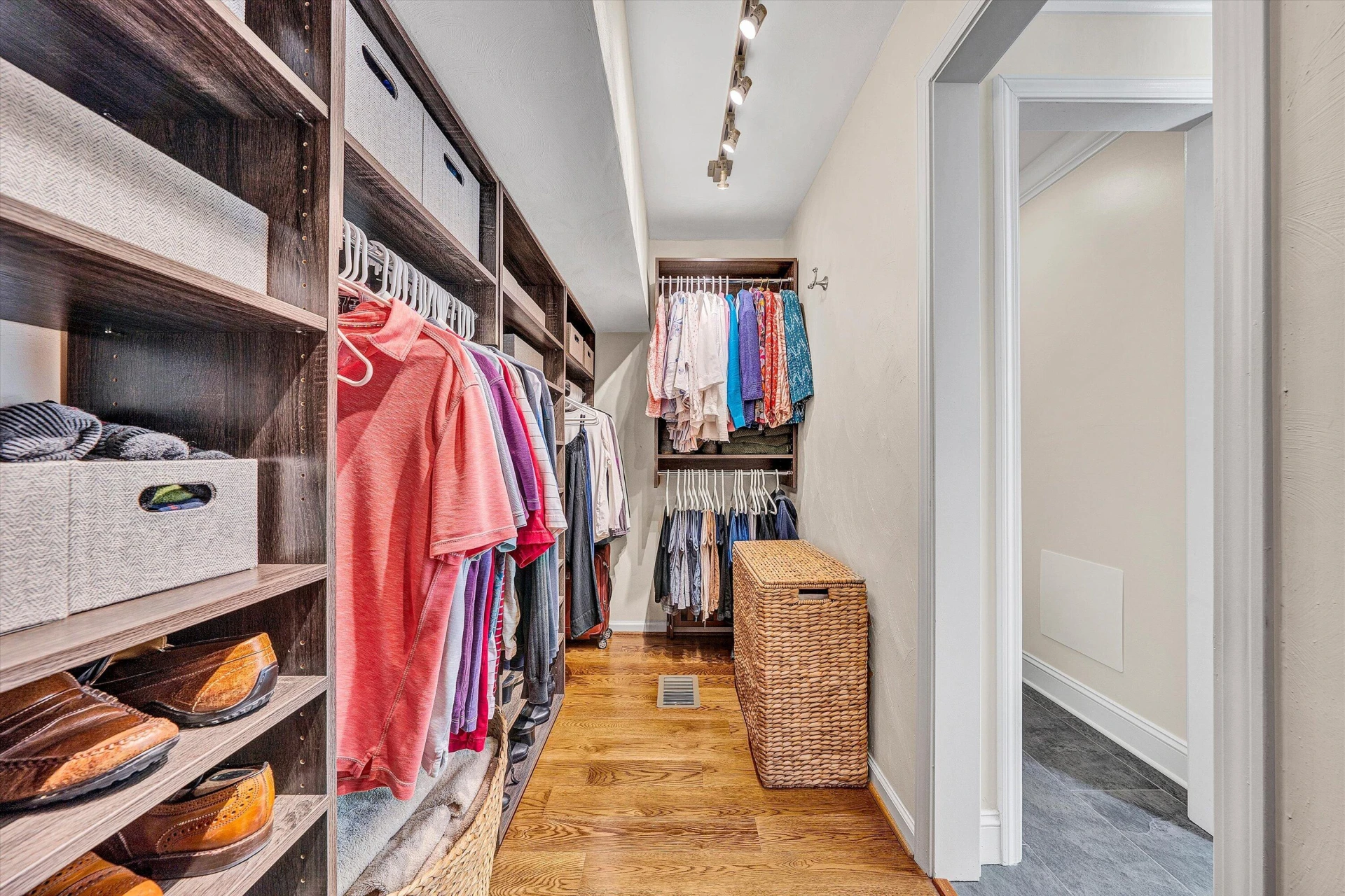 730 Glebe RD - Photo 33
