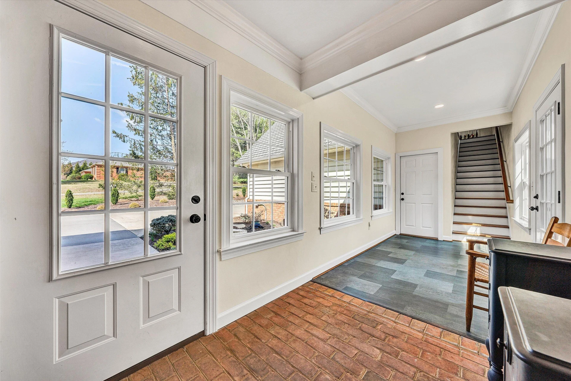 730 Glebe RD - Photo 36