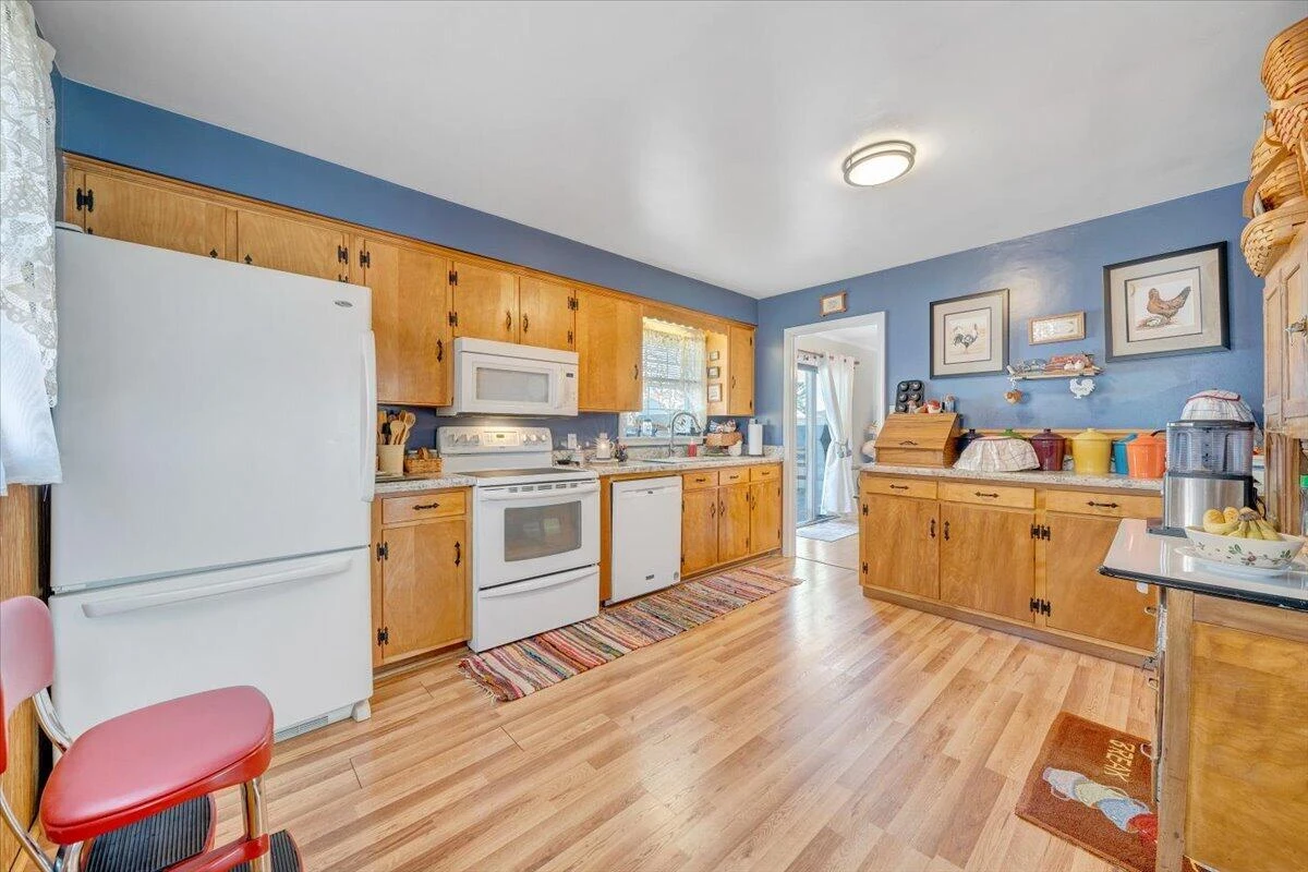 614 Santee RD - Photo 15