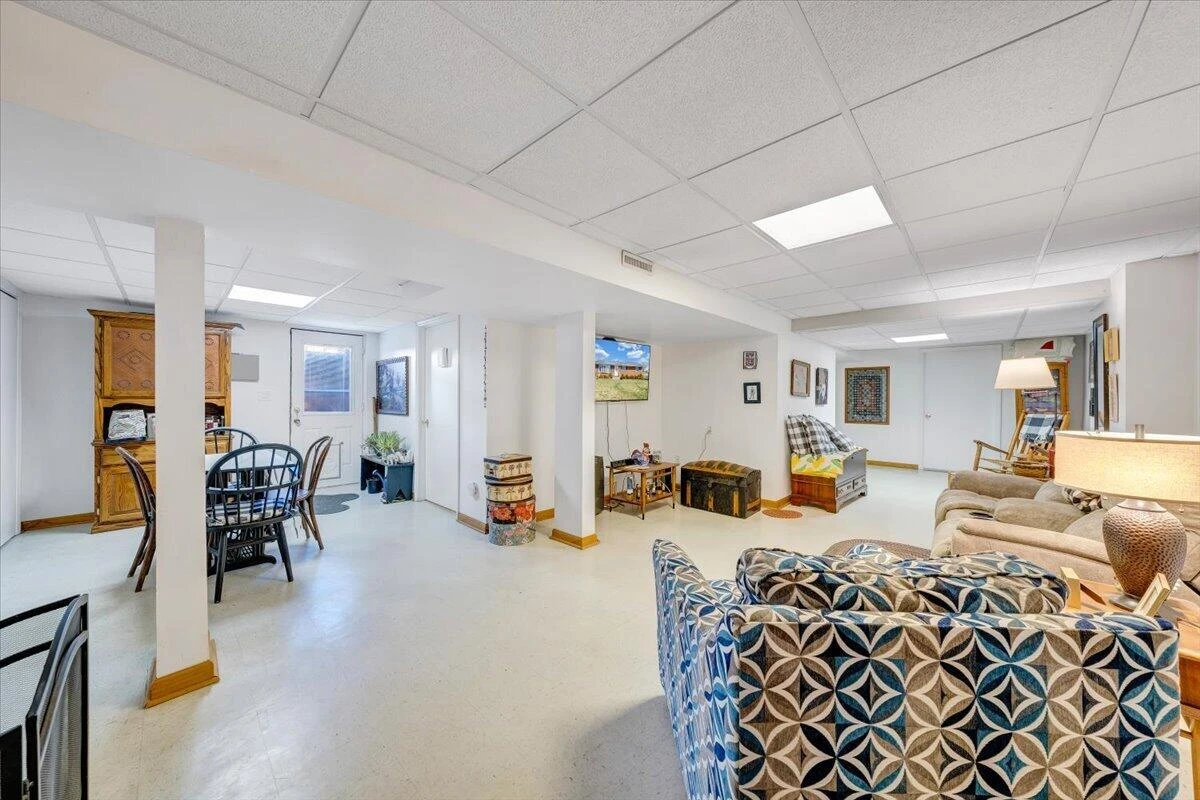 614 Santee RD - Photo 32
