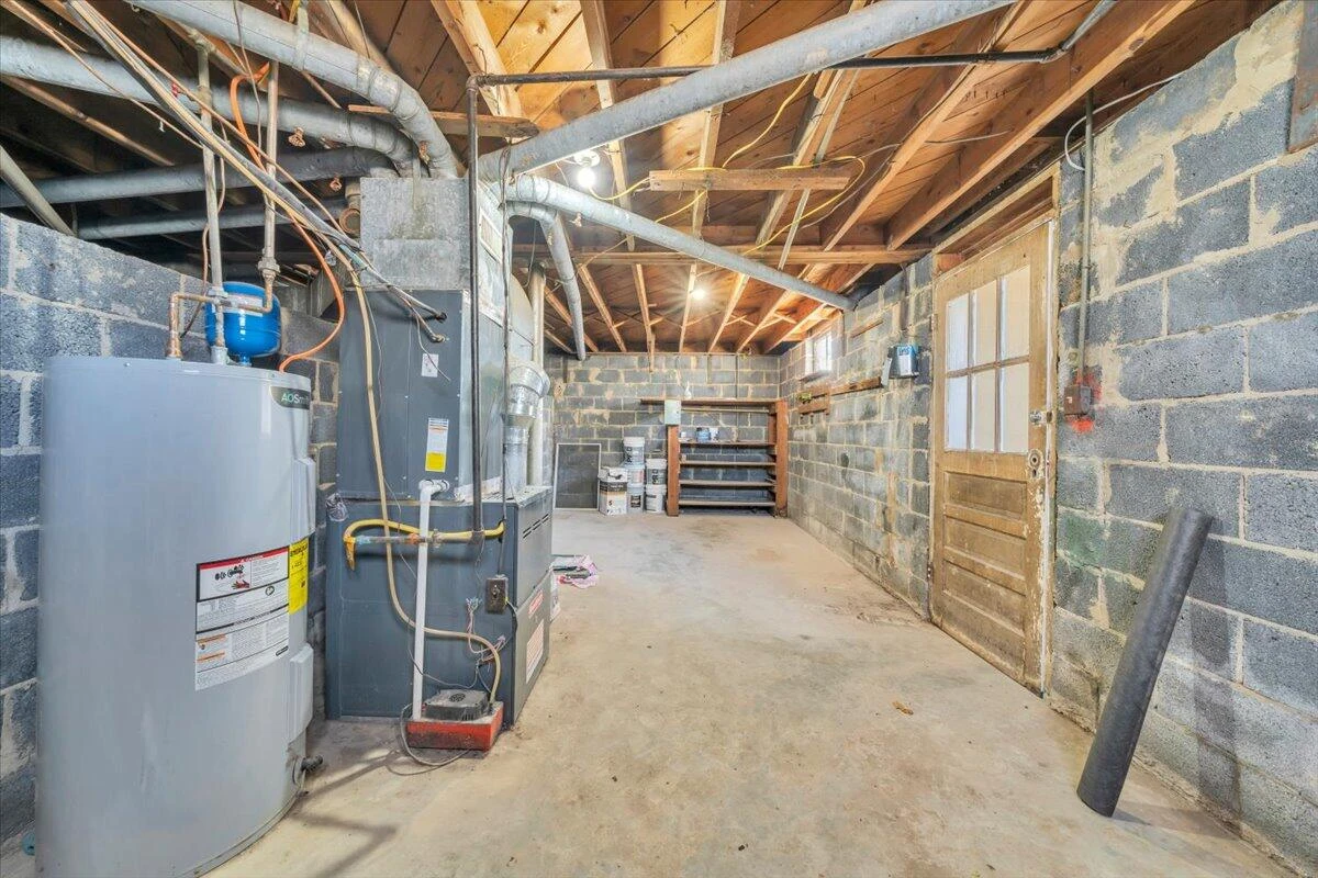 4117 Kentucky AVE NW - Photo 23