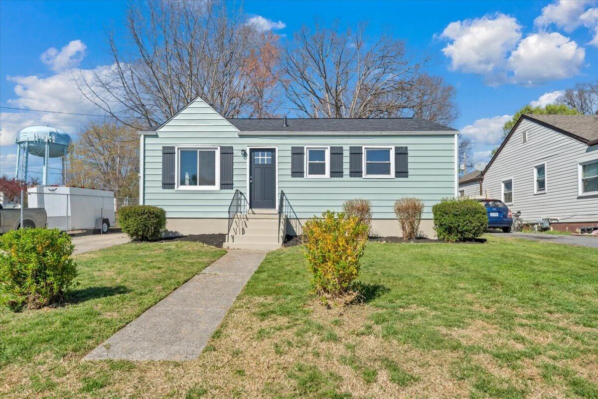 4117 Kentucky AVE NW - Photo 30