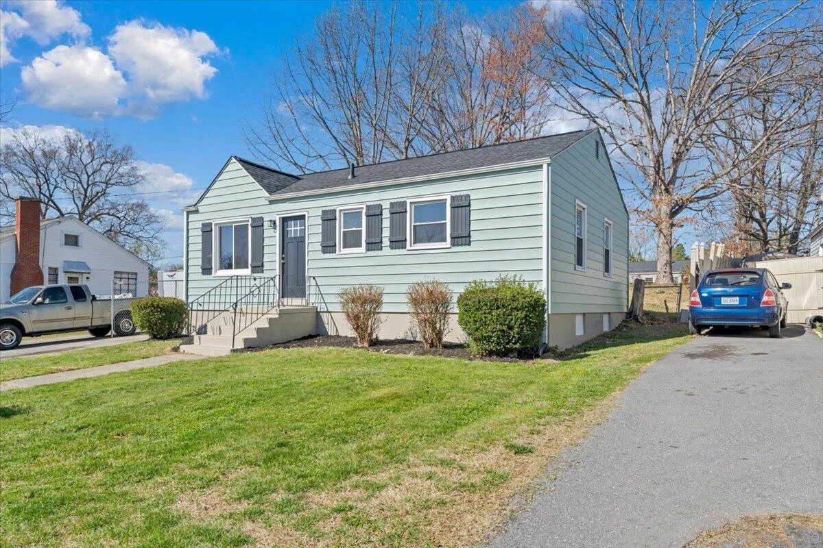 4117 Kentucky AVE NW - Photo 31