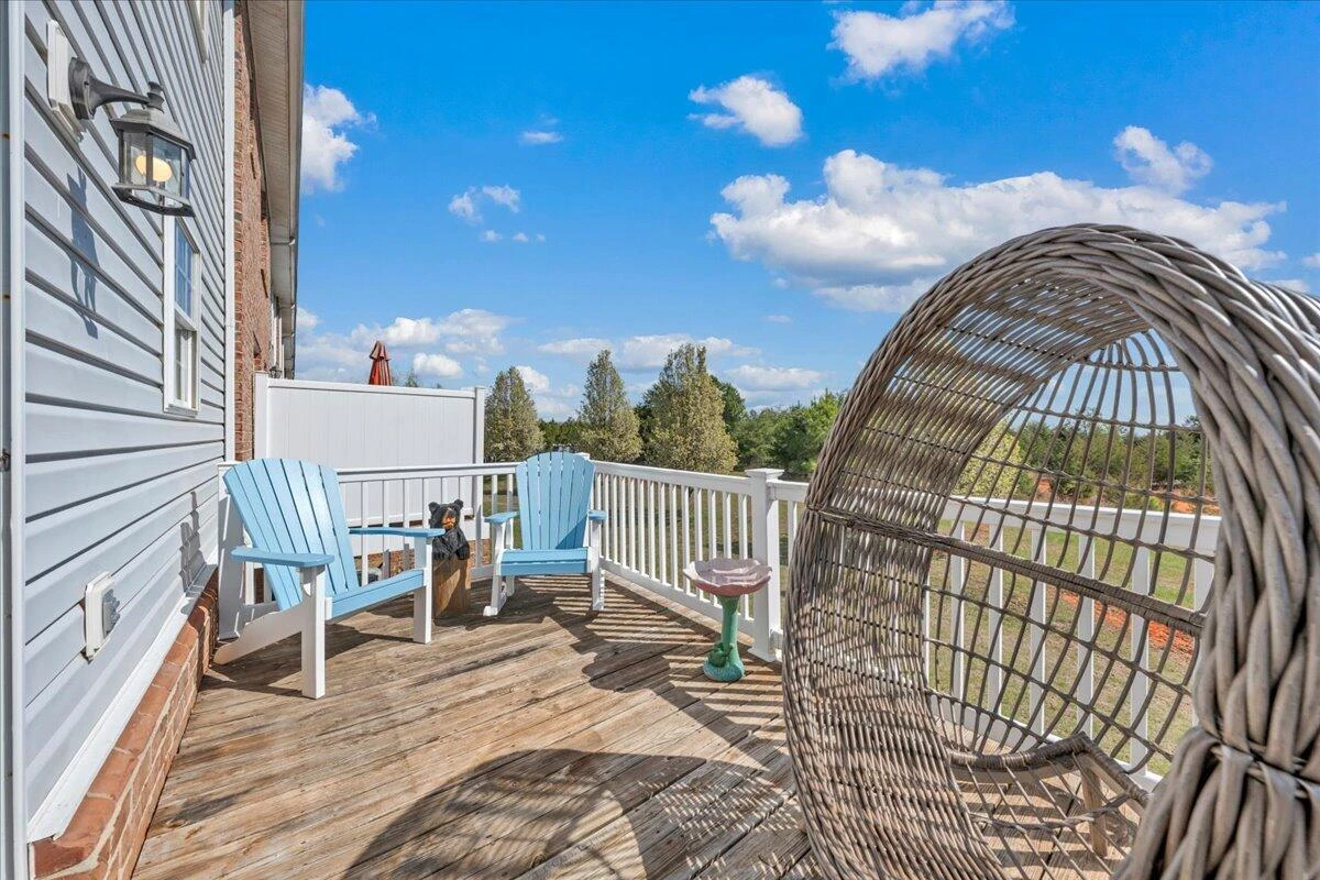 1049 Haymore DR - Photo 17