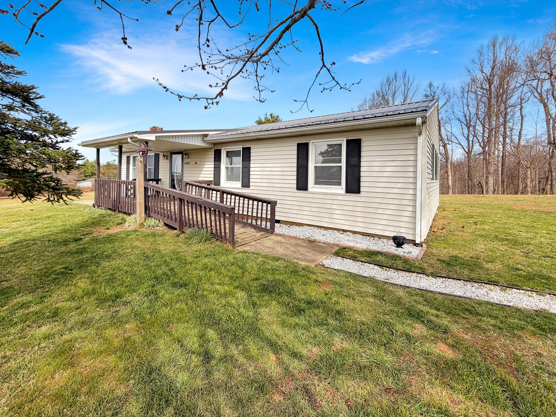 8467 Bear Ridge RD SE - Photo 3