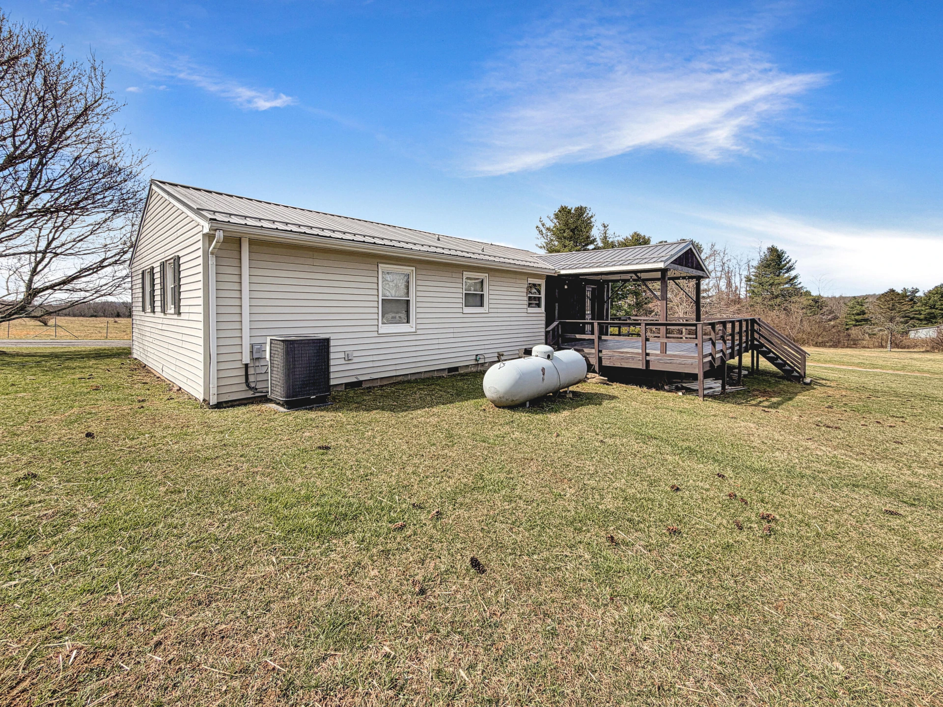 8467 Bear Ridge RD SE - Photo 6
