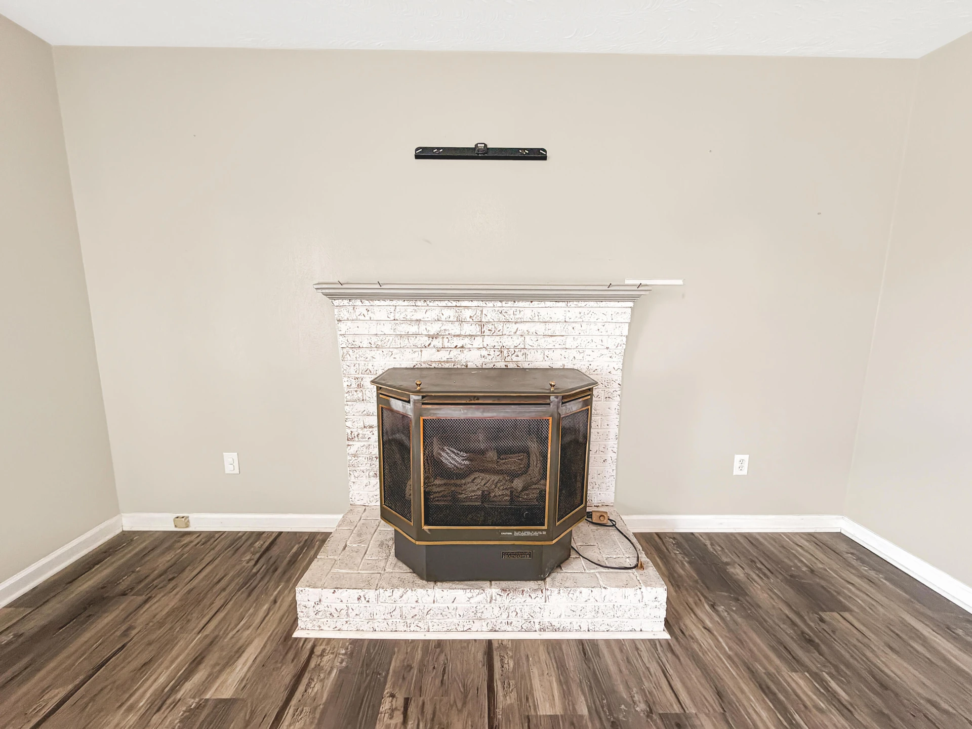 8467 Bear Ridge RD SE - Photo 9