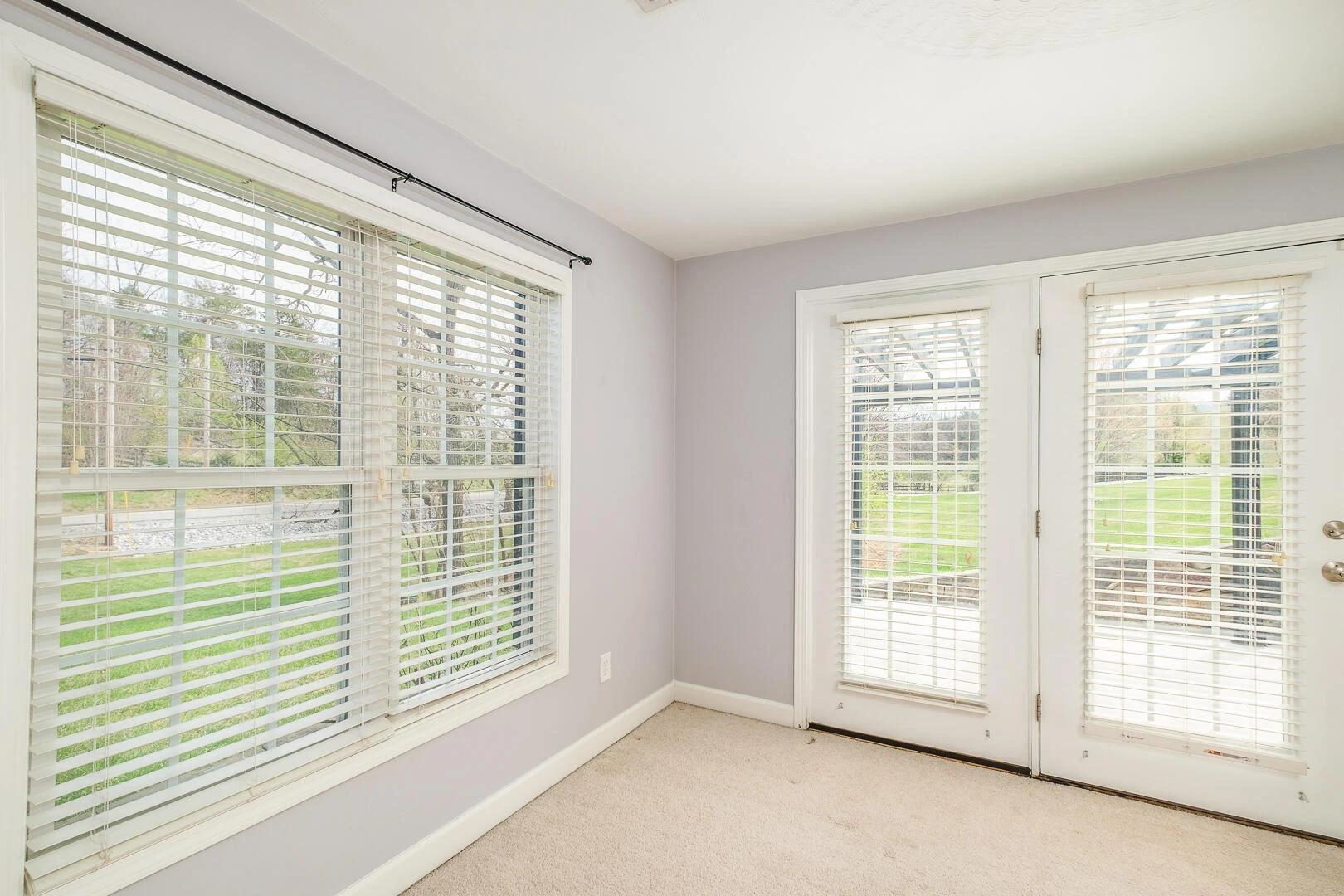 1687 Trinity RD - Photo 33