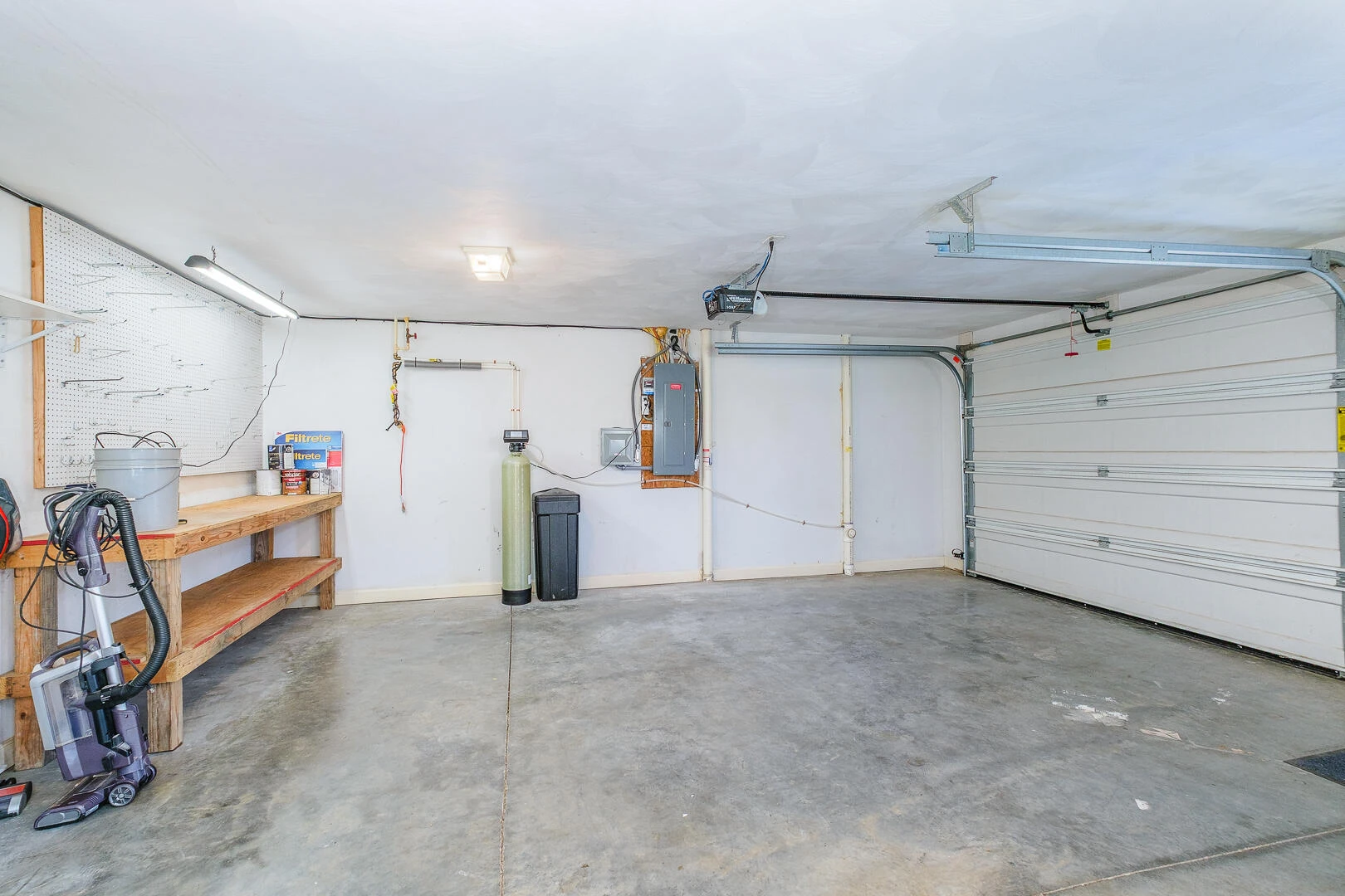 1687 Trinity RD - Photo 41