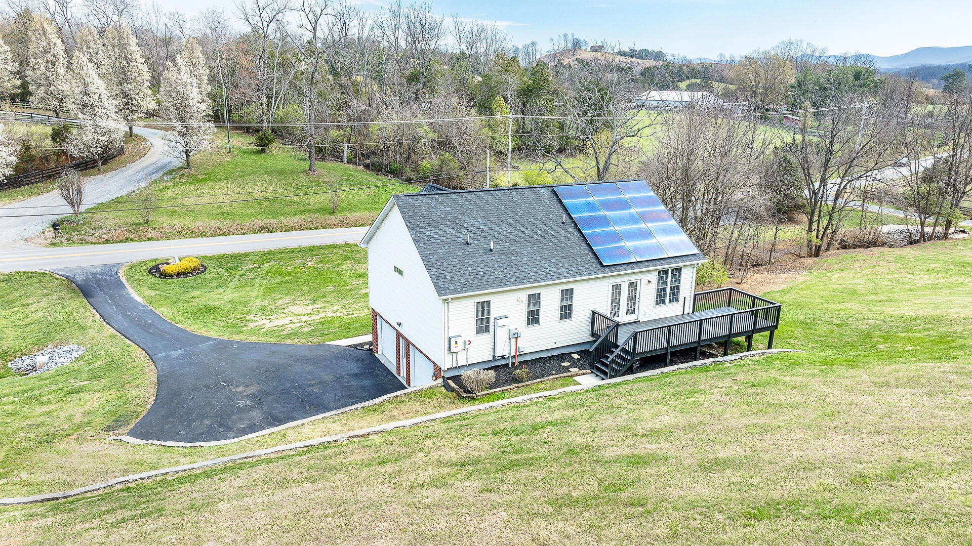 1687 Trinity RD - Photo 8