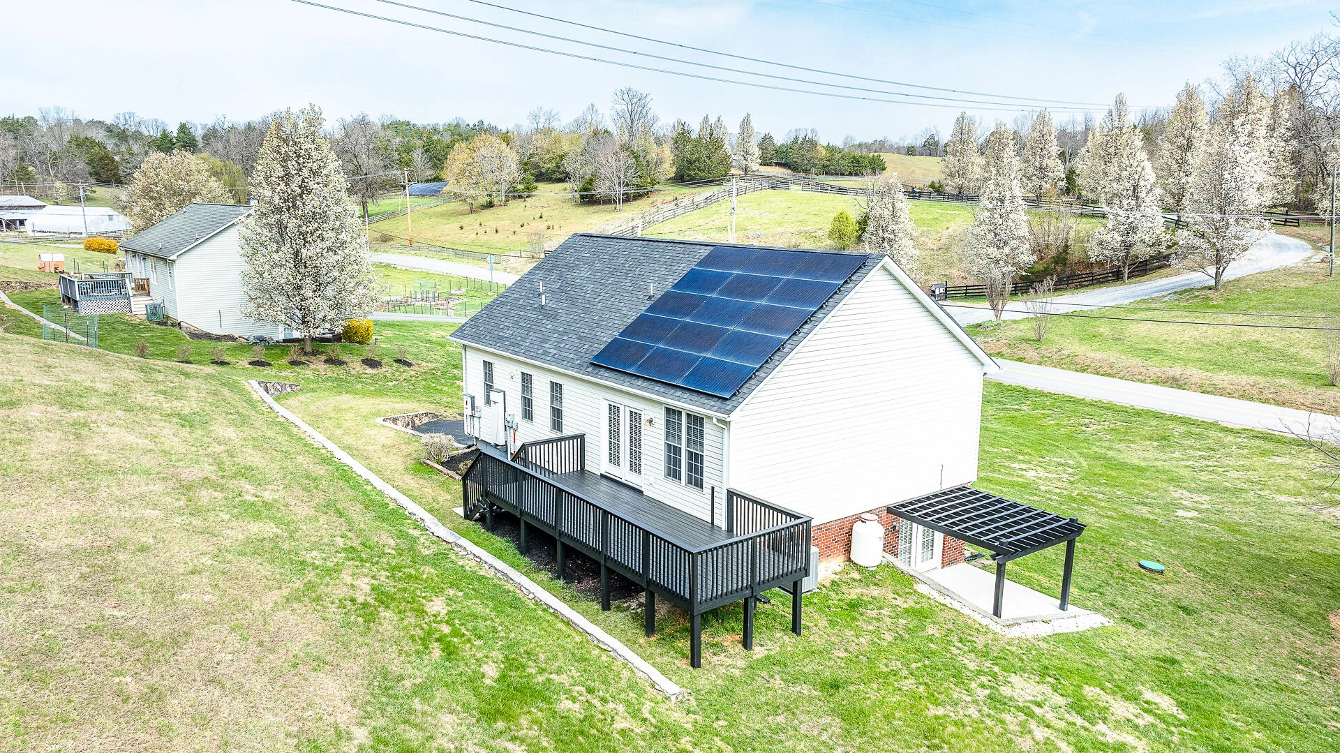 1687 Trinity RD - Photo 9