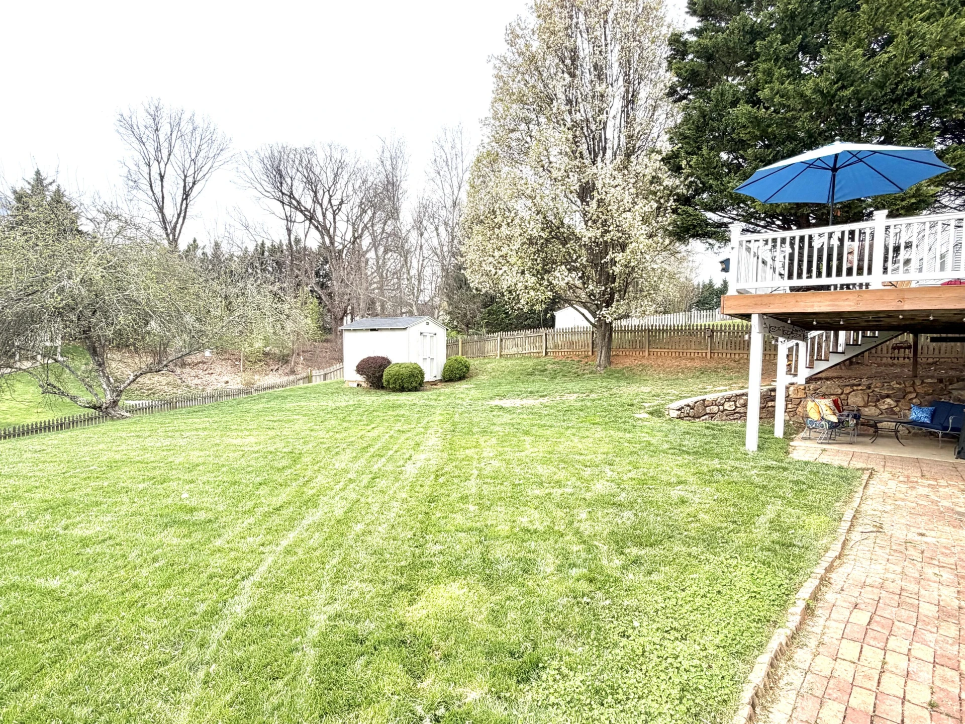 6219 Ashmont DR - Photo 53