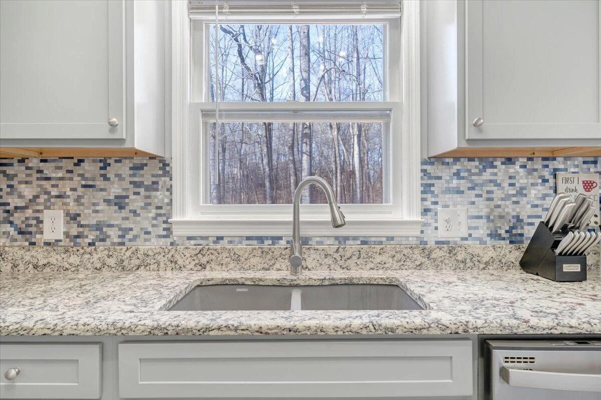 108 Concord CT - Photo 20