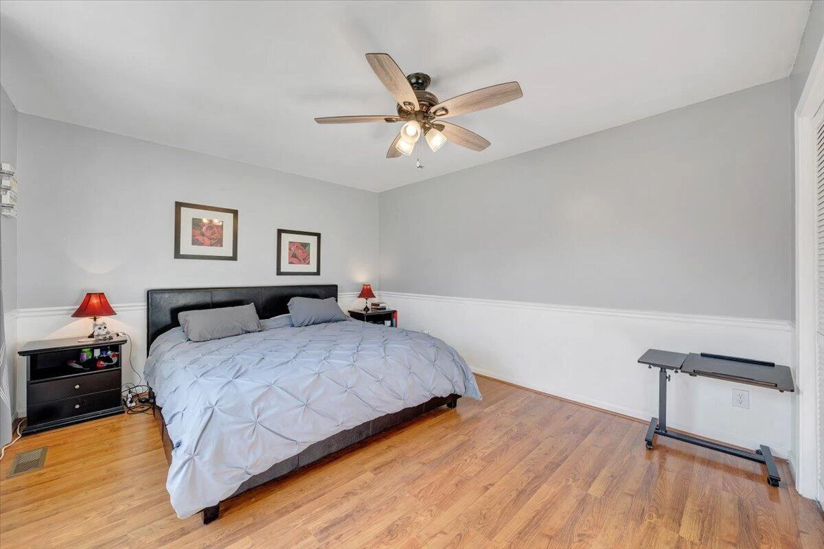 108 Concord CT - Photo 27
