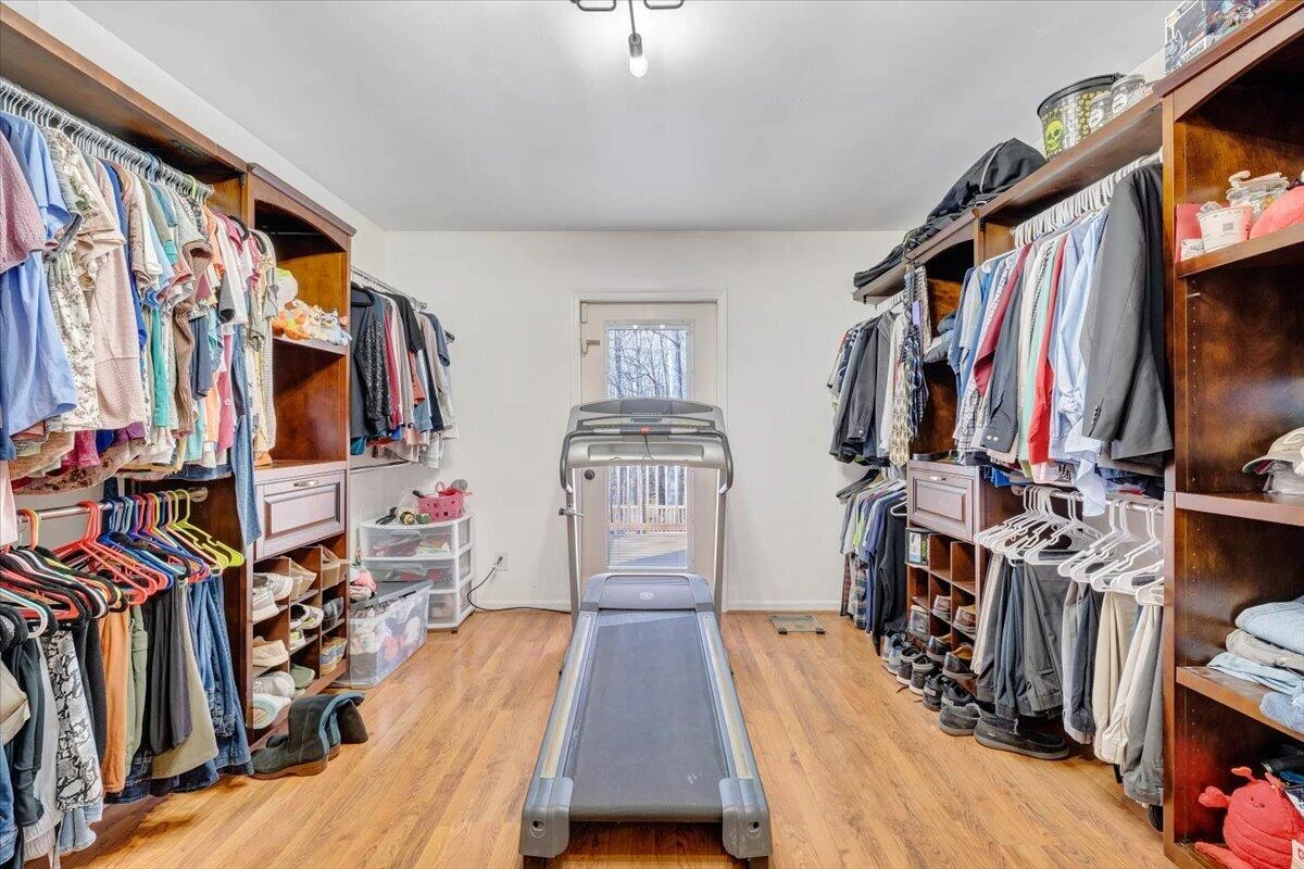 108 Concord CT - Photo 32