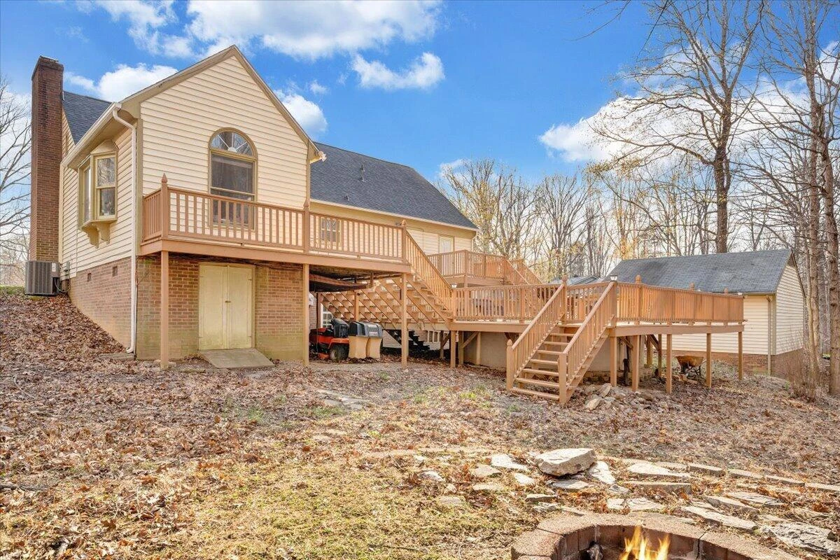 108 Concord CT - Photo 59