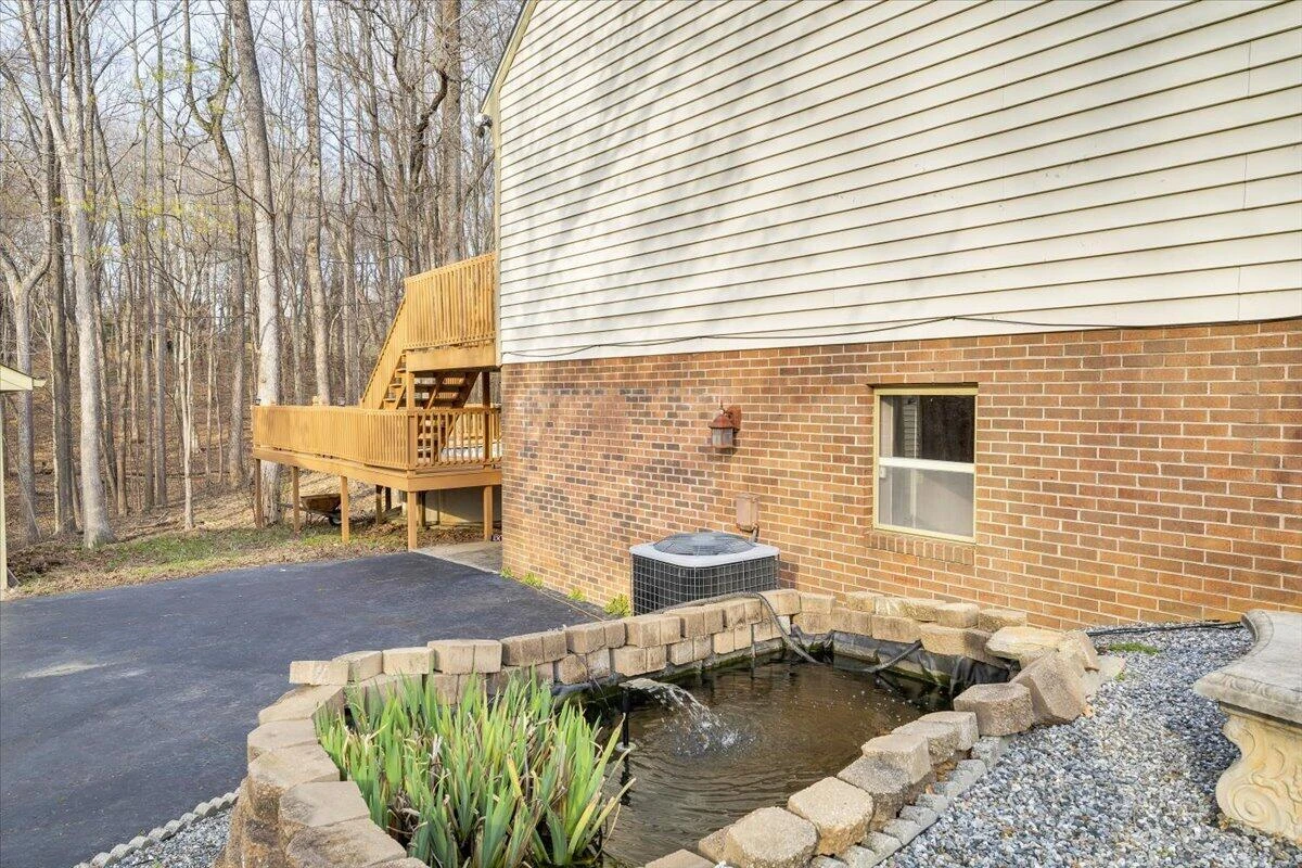 108 Concord CT - Photo 62