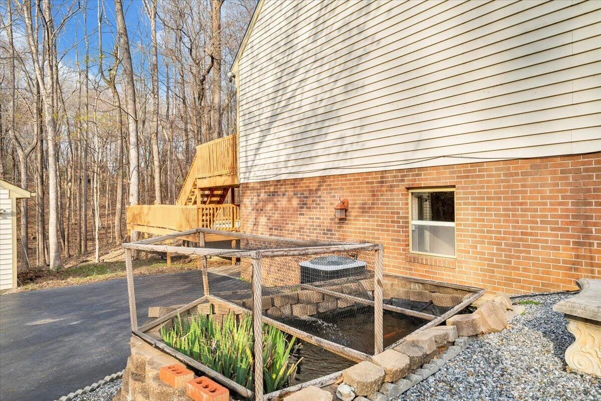 108 Concord CT - Photo 63