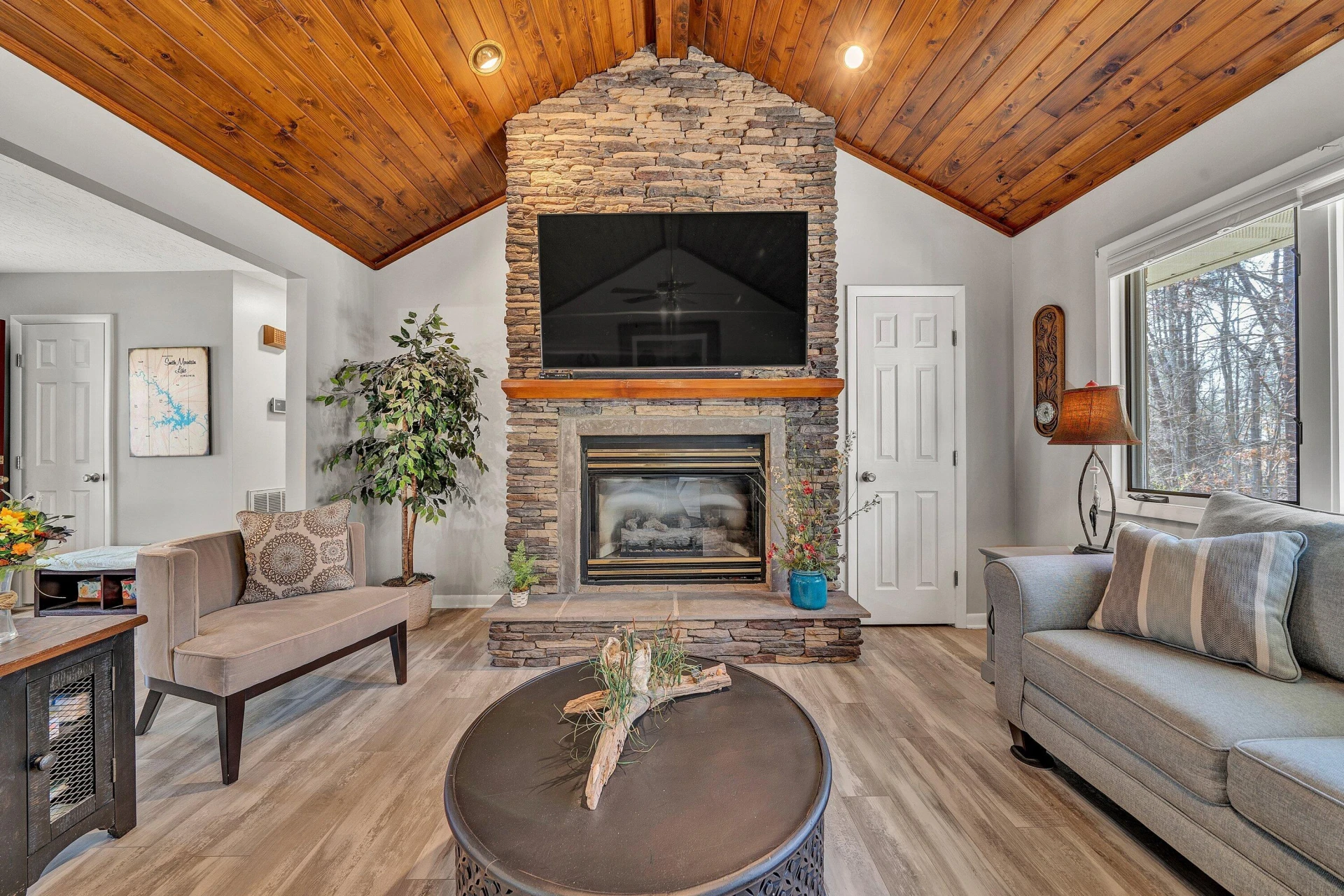 90 Middlecreek CT - Photo 13