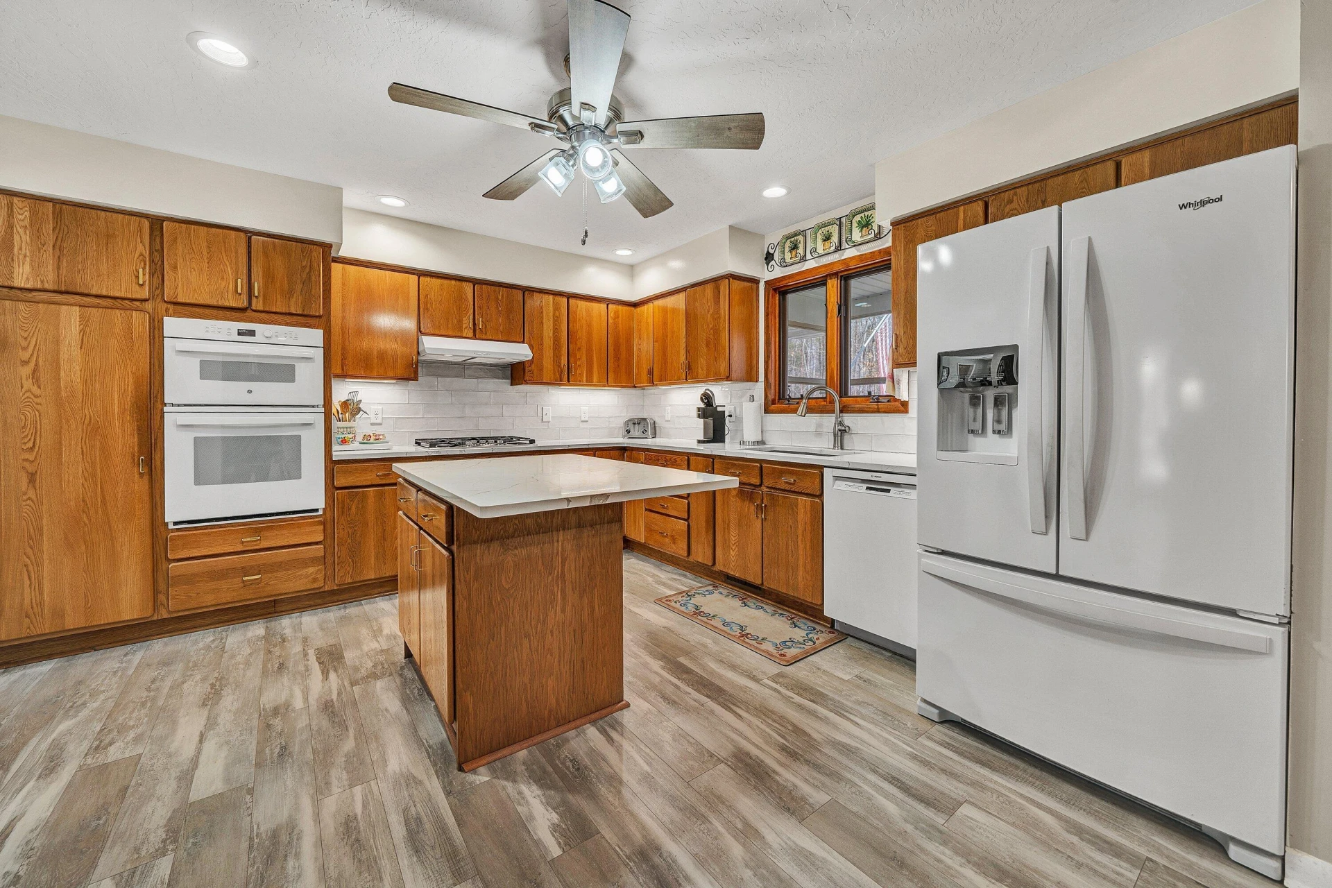90 Middlecreek CT - Photo 20