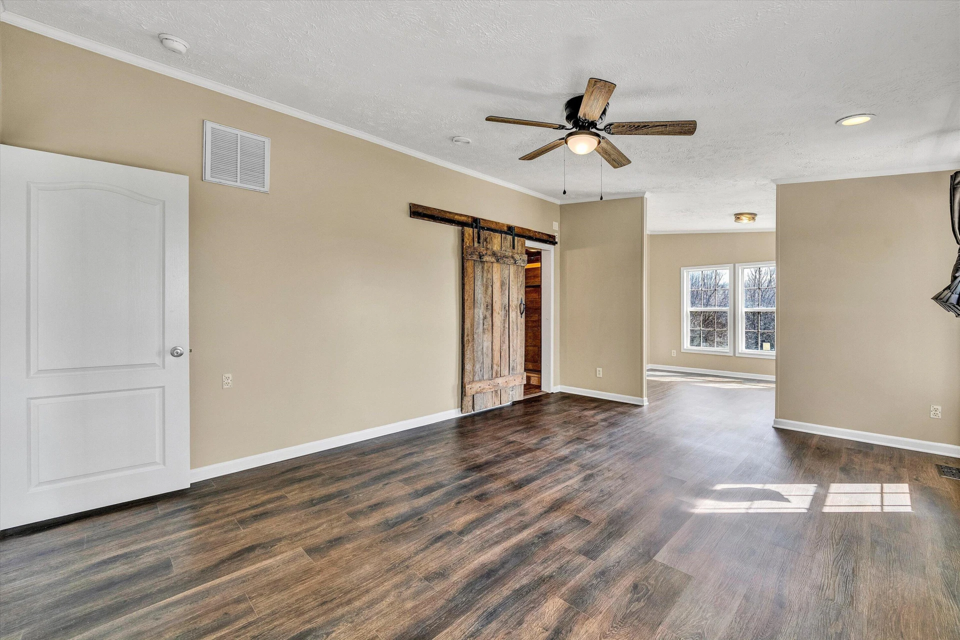 5555 DOE RUN RD - Photo 13