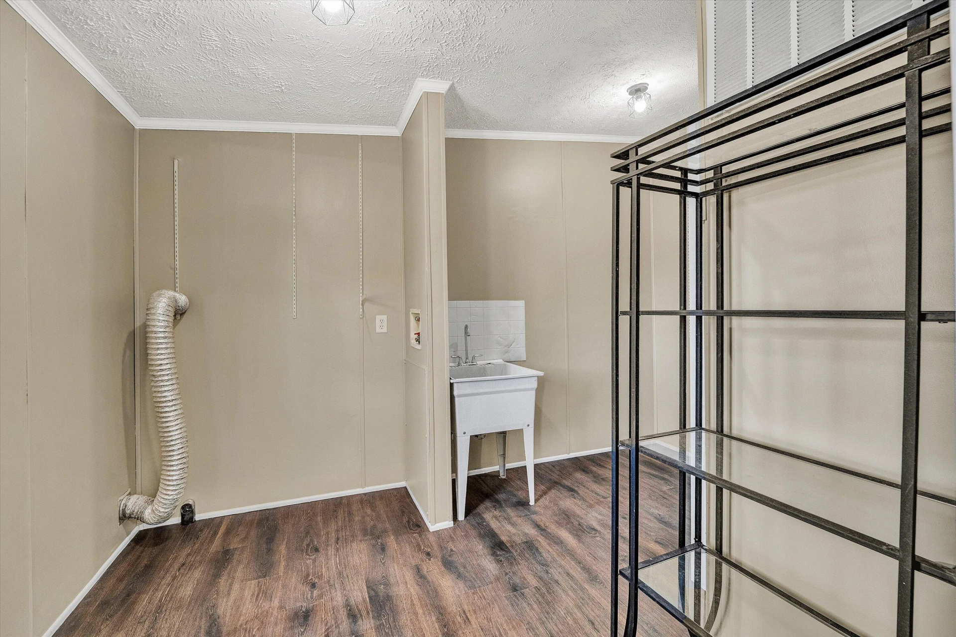 5555 DOE RUN RD - Photo 22