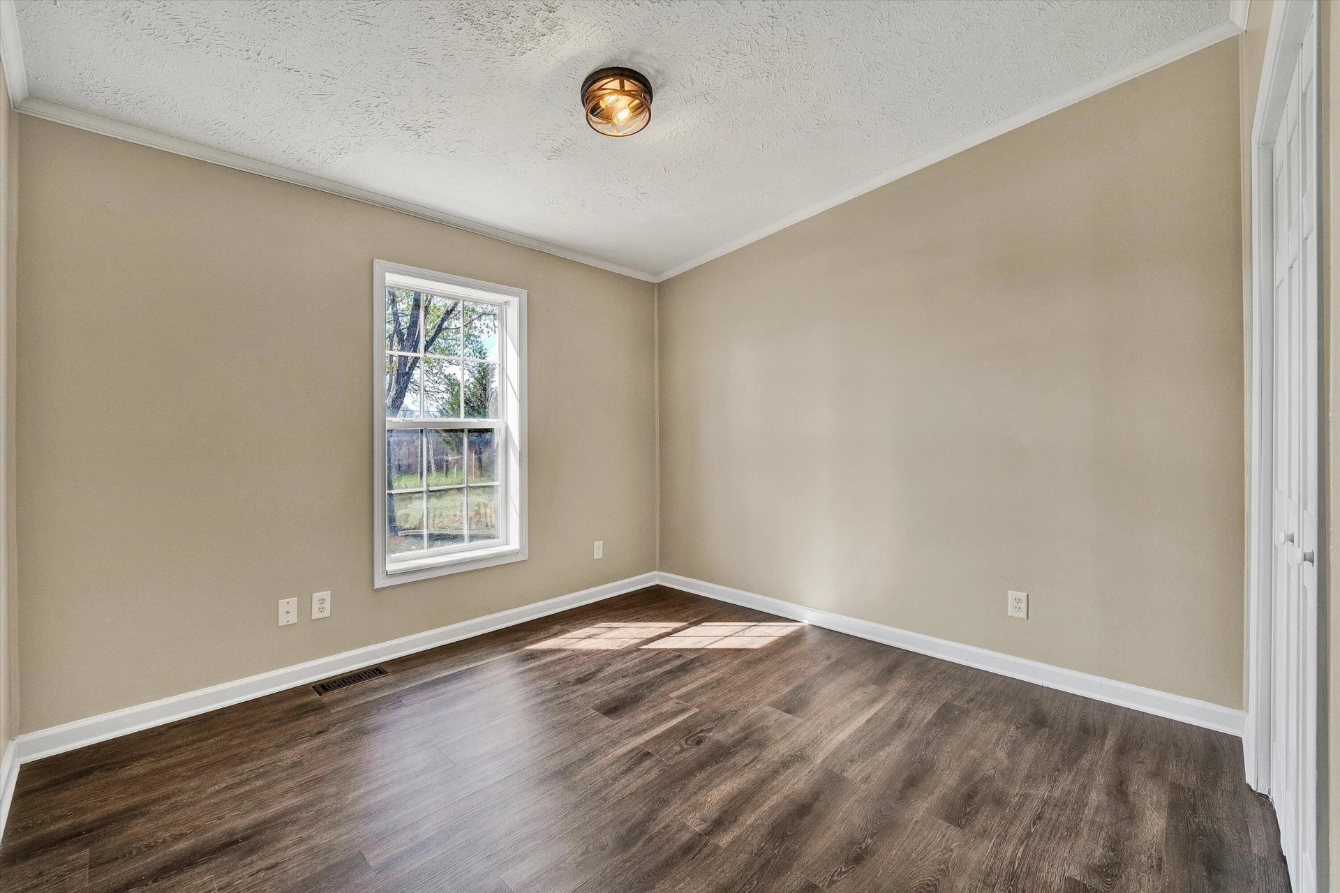 5555 DOE RUN RD - Photo 27