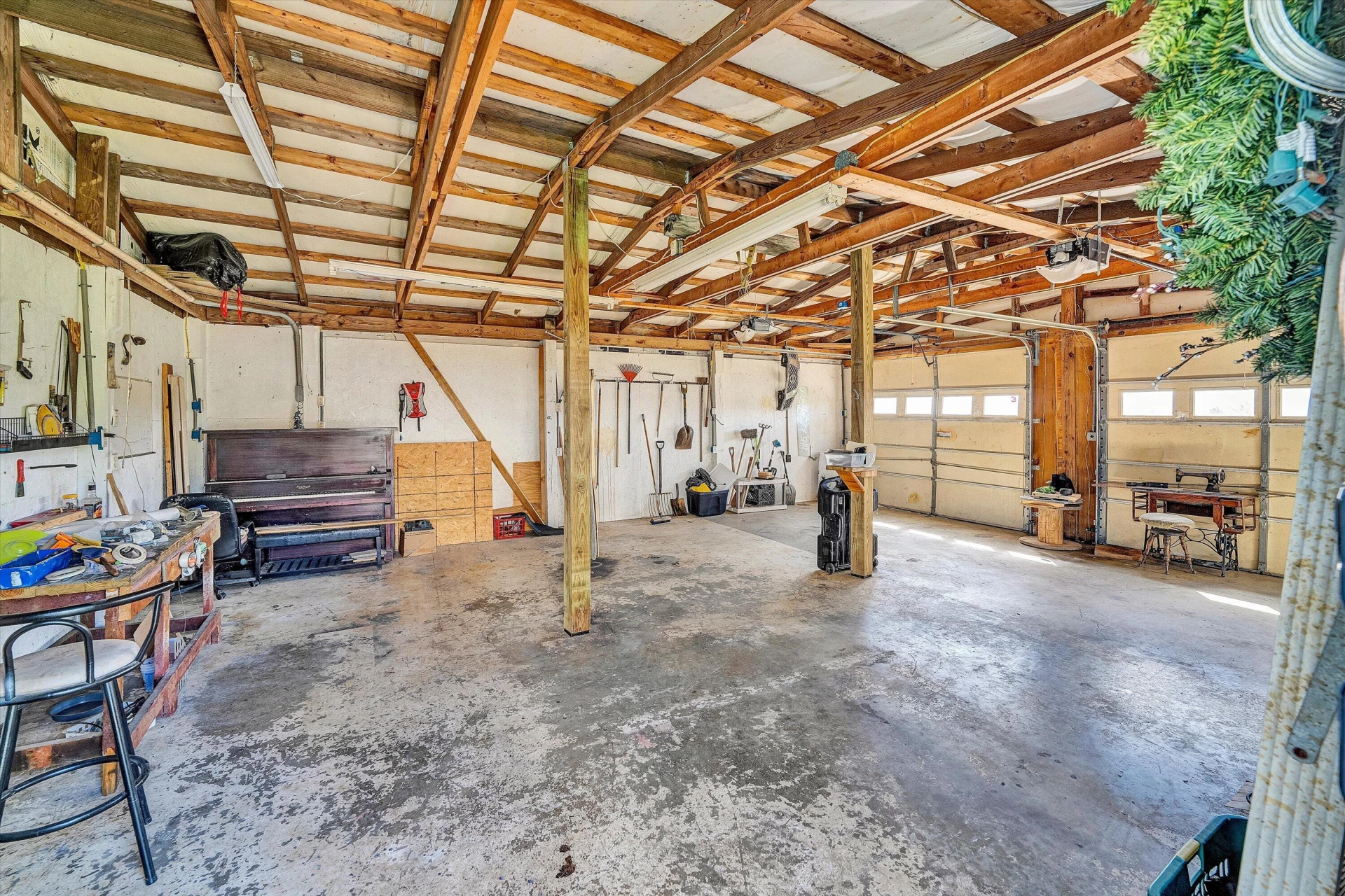 5555 DOE RUN RD - Photo 33