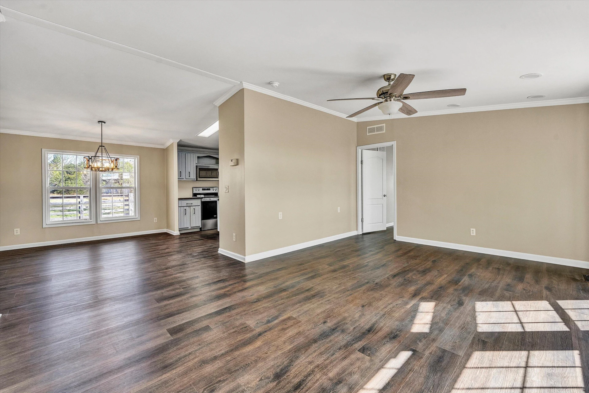 5555 DOE RUN RD - Photo 5