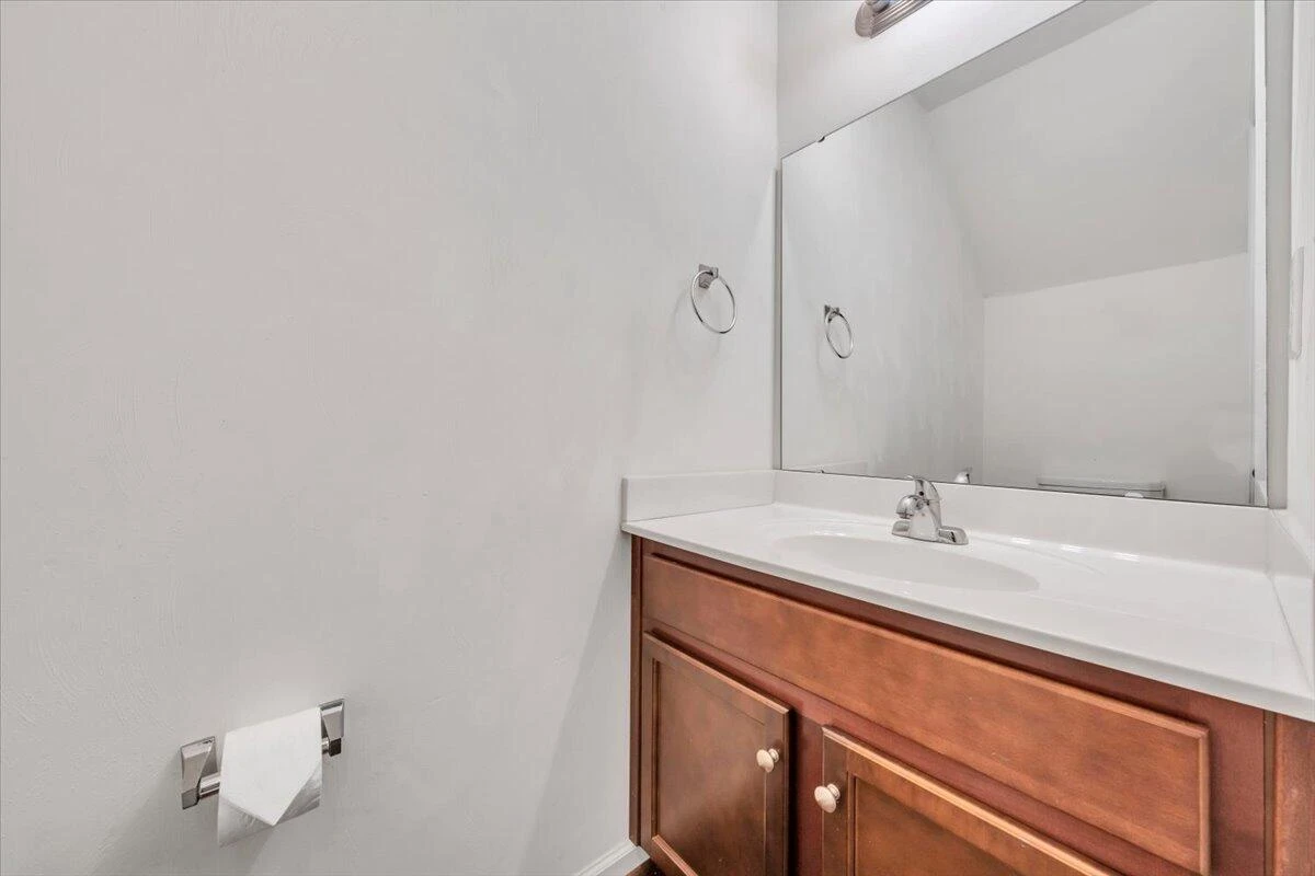 6810 Village Green DR - Photo 21