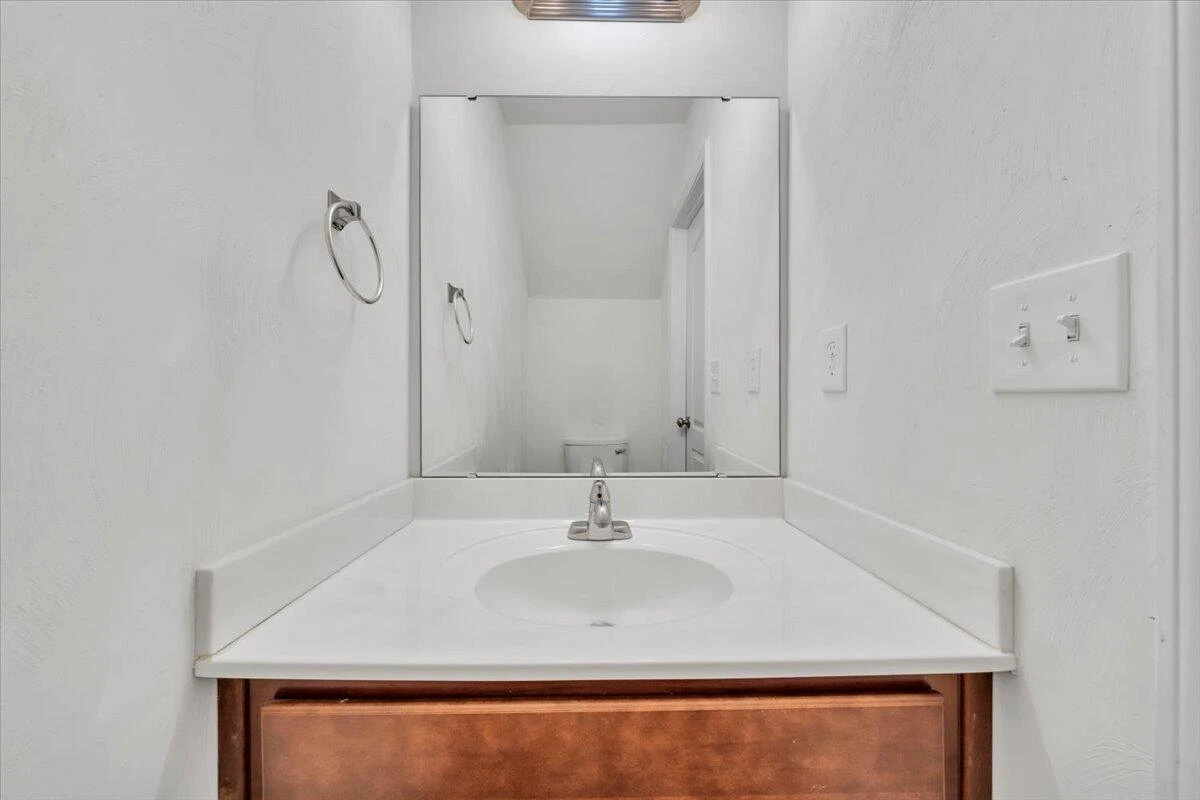 6810 Village Green DR - Photo 22