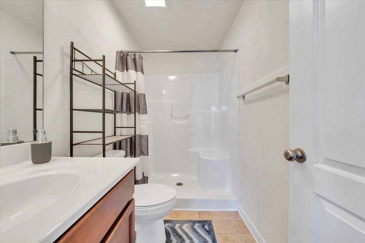 6810 Village Green DR - Photo 29