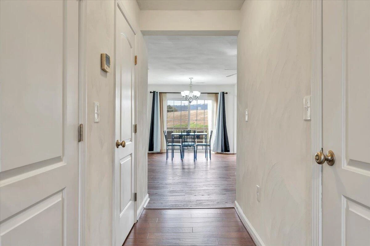 6810 Village Green DR - Photo 3