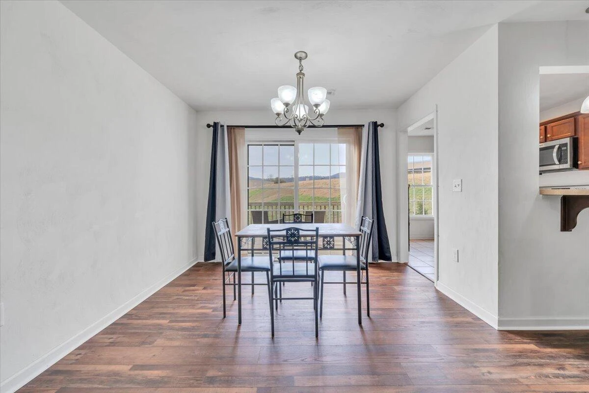 6810 Village Green DR - Photo 8