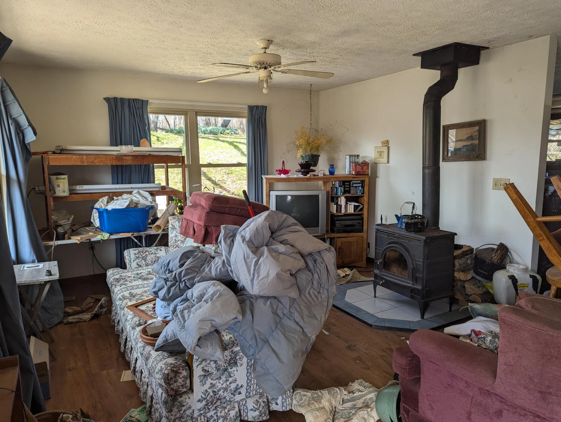 8926 Valley DR SE - Photo 14